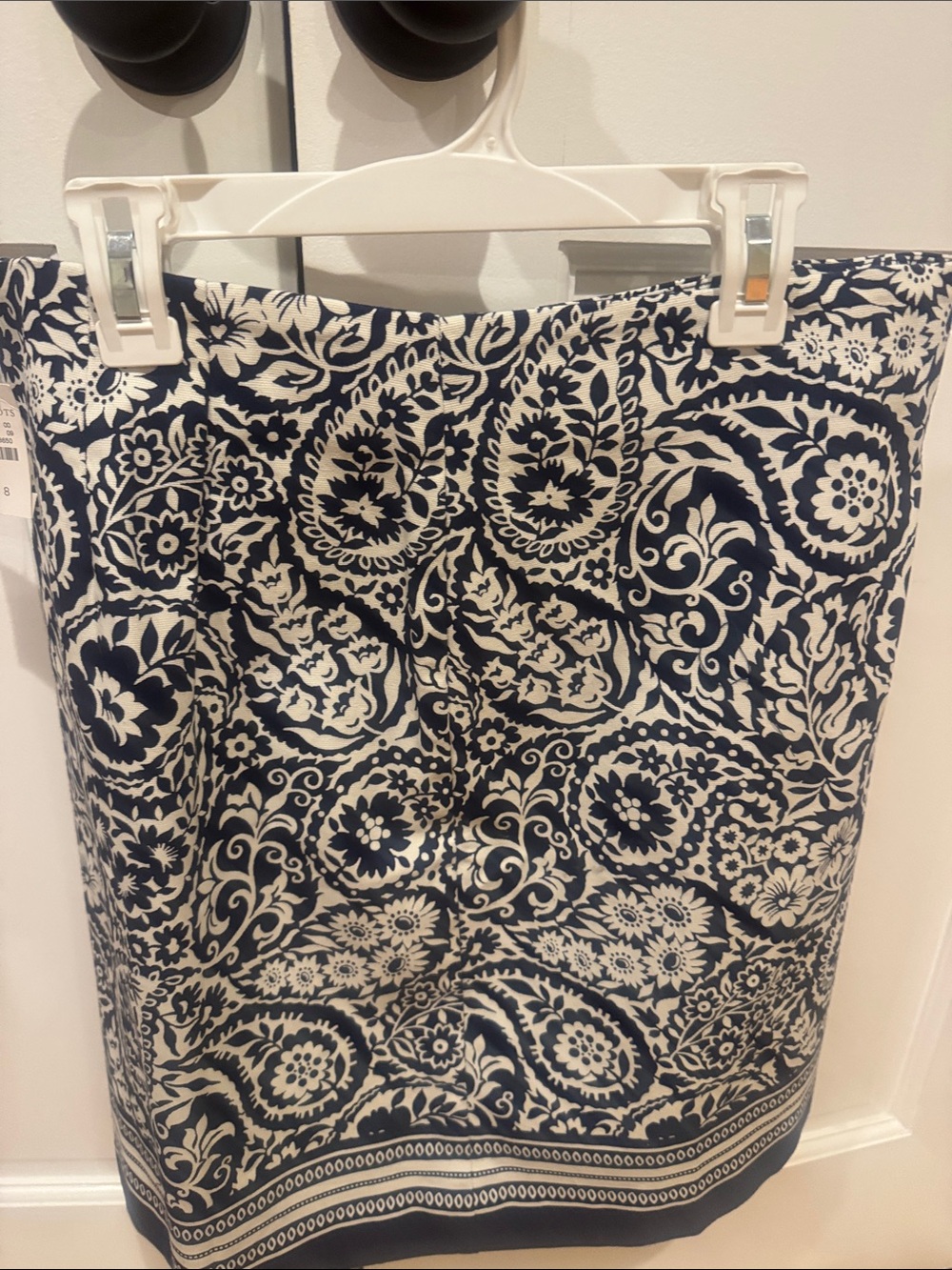 TALBOTS Navy & White Paisley-Pencil Skirt 97% cotton/3% spandex + lined // NWT